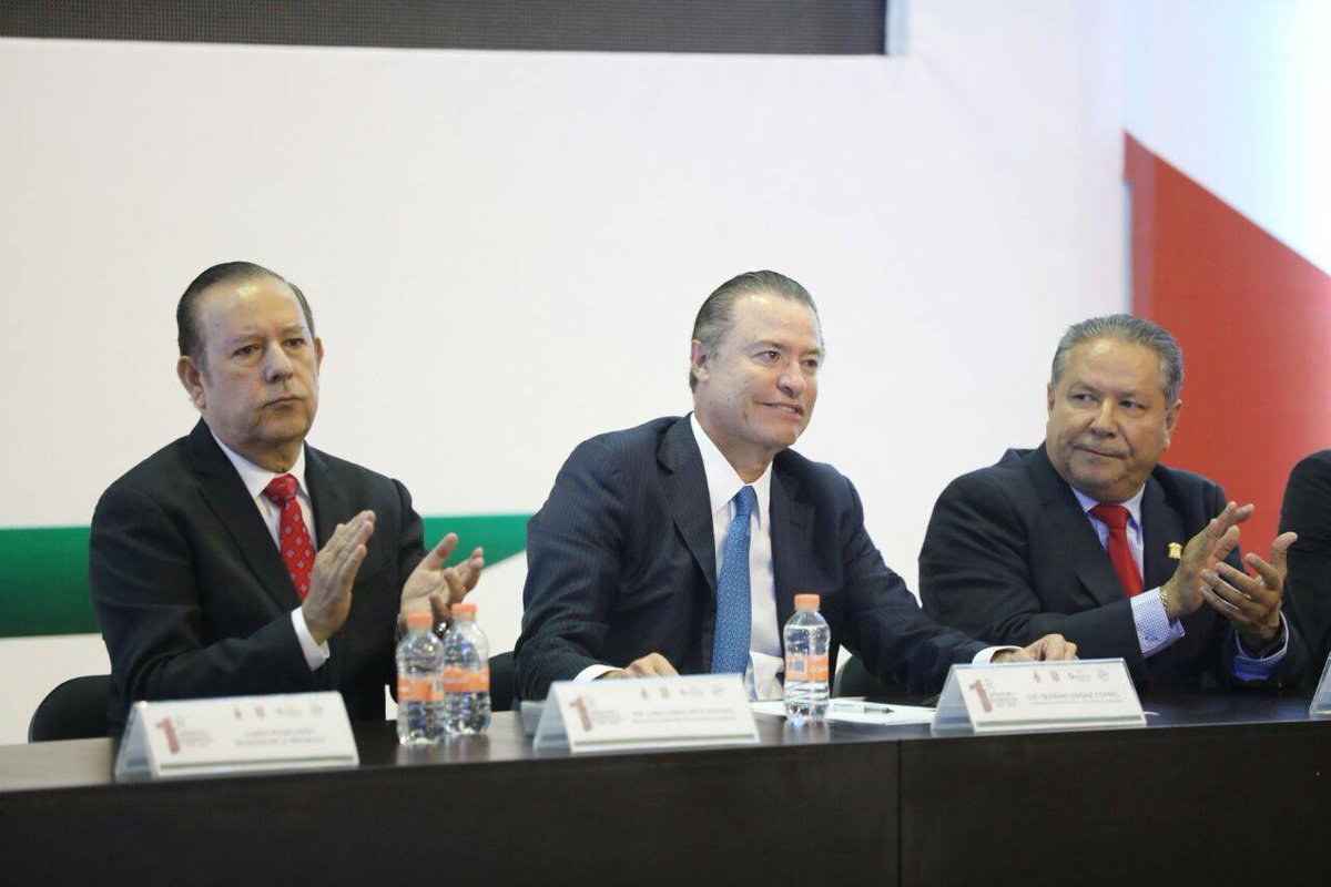 Nuestra felicitación a Carlo Mario Ortiz, presidente municipal de Salvador Alvarado, por su primer informe de gobierno.