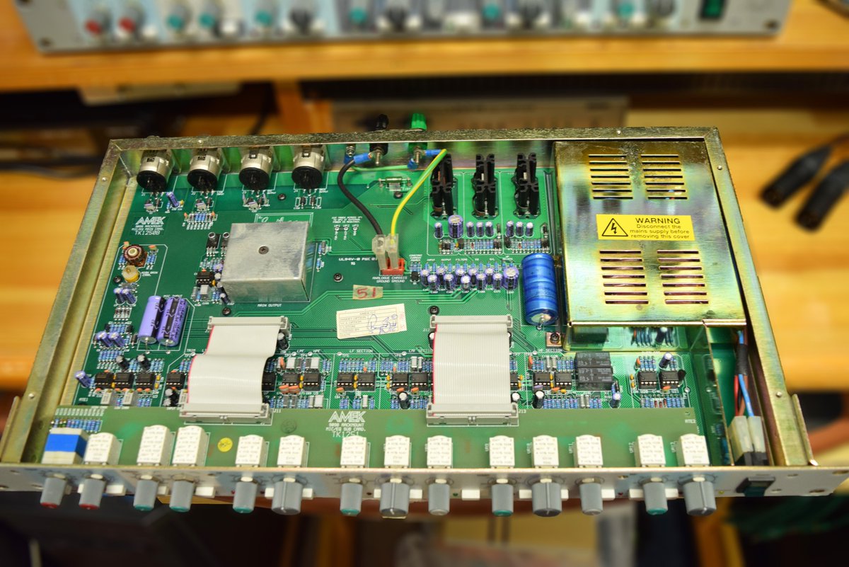 AMEK 9098 EQ By Rupert Neve the designer, Mic preamp and EQ