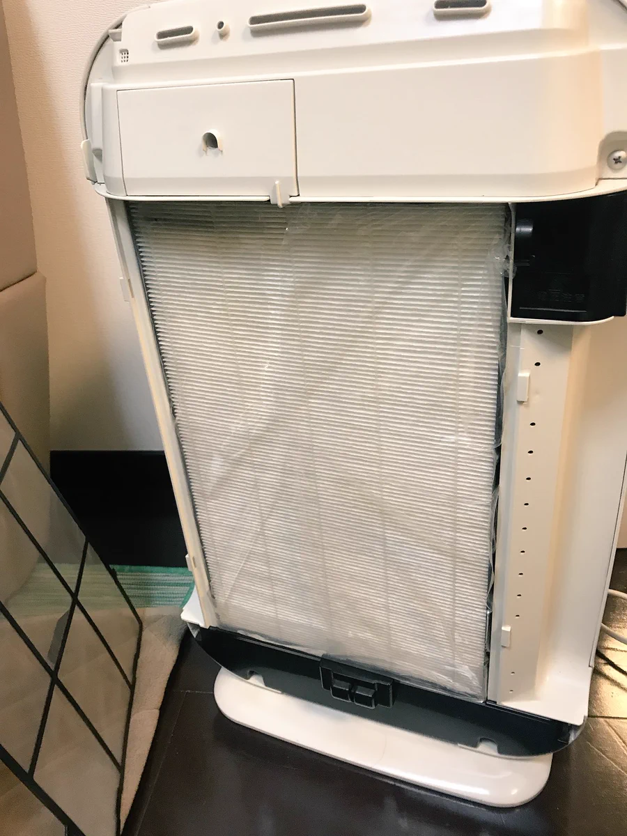 5年間放置された空気清浄機wwフィルター見て見たら大変なことになってたww