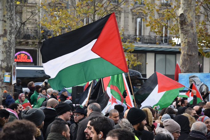 Voir l'image sur Twitter Voir l'image sur Twitter