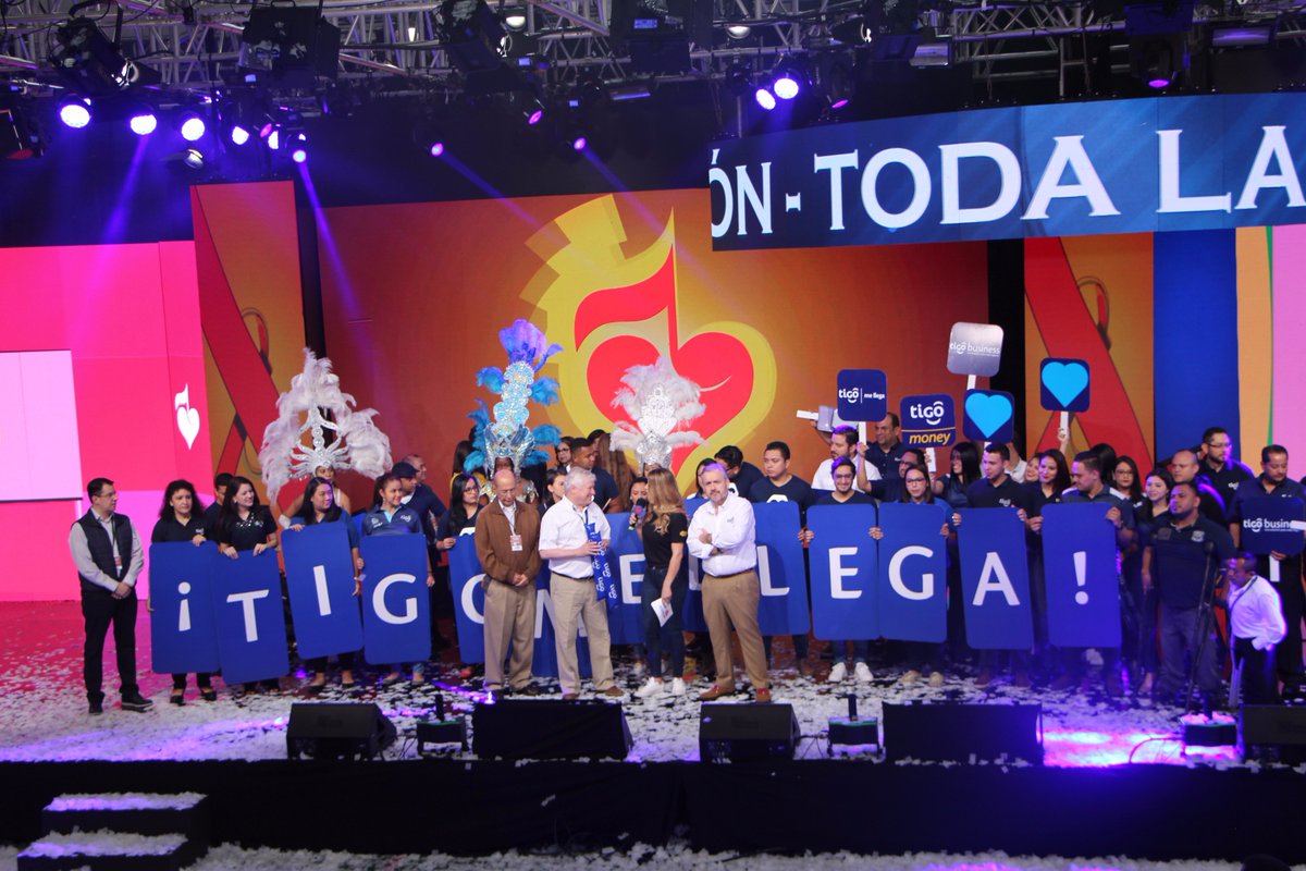 TigoHn's tweet photo. #FundaciónTigoHn decimos presente a esta gran obra de amor. En nombre de nuestros casi 5 millones de usuarios, nuestros colaboradores y la empresa en general hemos entregado un donativo de L 1,500,000.00. ¡#TodaLaVida con @Teleton_Hn! ❤️ https://t.co/g5BD4kcd5u