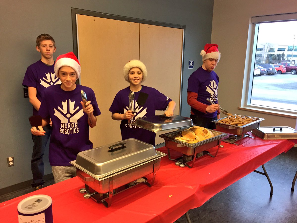 frc2706's tweet photo. Who likes pancakes? Who likes FREE pancakes? 😀 Come on down to Santa's Village at Richcraft Rec Complex in Kanata! Food, games, robots, and Santa! https://t.co/fAakh09iAX