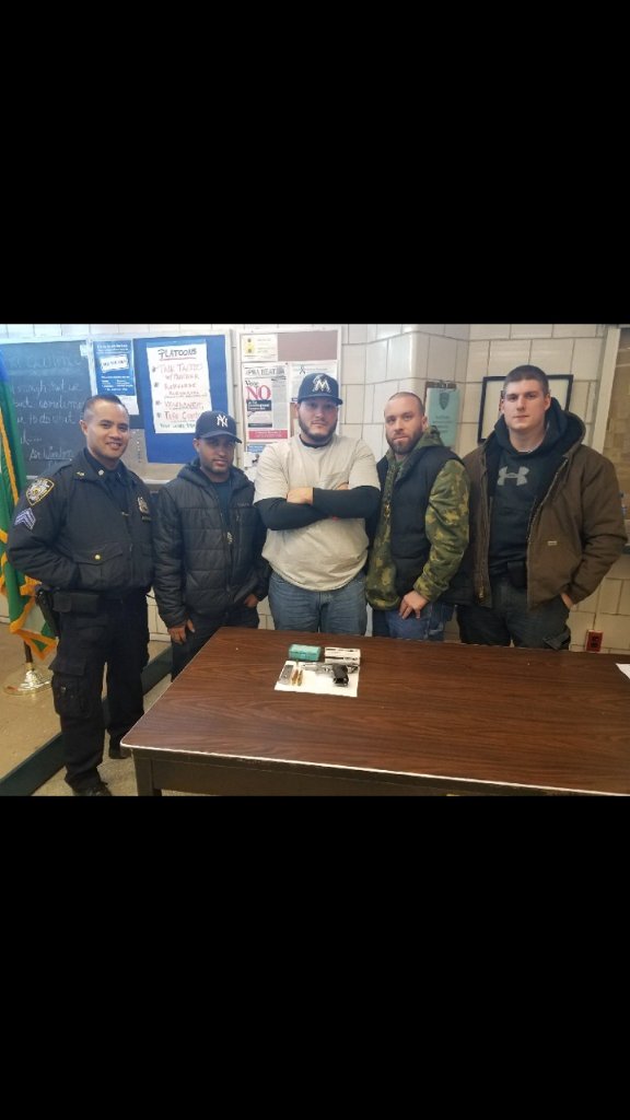 NYPD49Pct's tweet photo. Heads up by #49crime hearing a gunshot & responding to a #ShotSpotter activation getting #onelessgun off the street https://t.co/l2n1fpTsqb