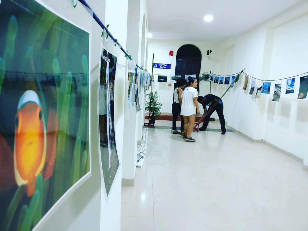 OffTrail_India's tweet photo. The moment is here!
Join us tomorrow for The Adventure Film Festival
Goa
#settingup #teamwork #offtrailadventures #imf #movietime #watchthis #aff #livetheadventure #feeltherush #love #sports #outdoors #films #fun #adventure #trek #climb #raft #bike #ra… https://t.co/NlhUcw3xQs https://t.co/6hBPEg0YSV