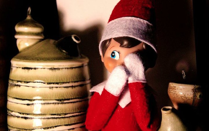pinkyclay's tweet photo. Otus the Head Cat has an eye witness account of the latest North Pole scandal, where heartless listmakers exploit elves to rat out little kids. Read it here:
https://t.co/LH4c76iEVx https://t.co/wBxhaccmqp