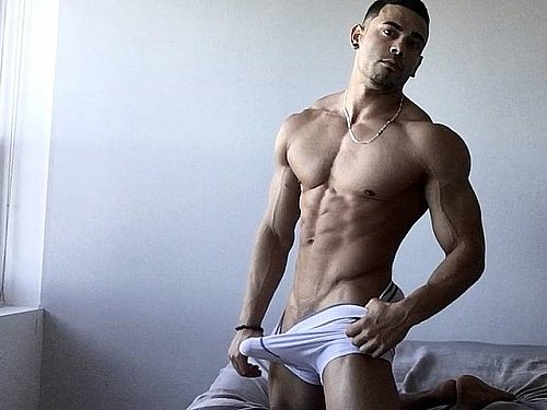 #Gay #MuscleCam Damian Bran Live! Now at https://t.co/zDbZsDyOz5! https://t.co/3t1ooJS3Qm