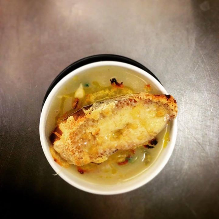 BBHallerton's tweet photo. White Onion Soup with Cheese on Toast to warm the cockles of your soul...
#furrow #FurrowCafe #winterwarmers #winterfood #onionsoup #cheeseontoast #LiverpoolFood #localproduce #yumdiddleyyumyumyum https://t.co/2ZBqdqSNr3