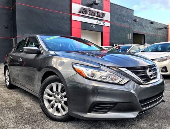 jorgeUNET's tweet photo. @rhinoautosales ¡SÁBADO DE PROMOCIÓN ESPECIAL 999$!🔥.
¡EL CARRO QUE DESEAS con nosotros ES POSIBLE! #NISSAN
Que estar sin carro en #Miami para ti YA NO SEA UN PROBLEMA!❌. Te esperamos hoy a partir de las 10:00AM WWW.RHINOAUTOSALES
#RhinoAutoSales #Toyota2017 #Sedan #Cars2017 https://t.co/qZTJjQ3fts