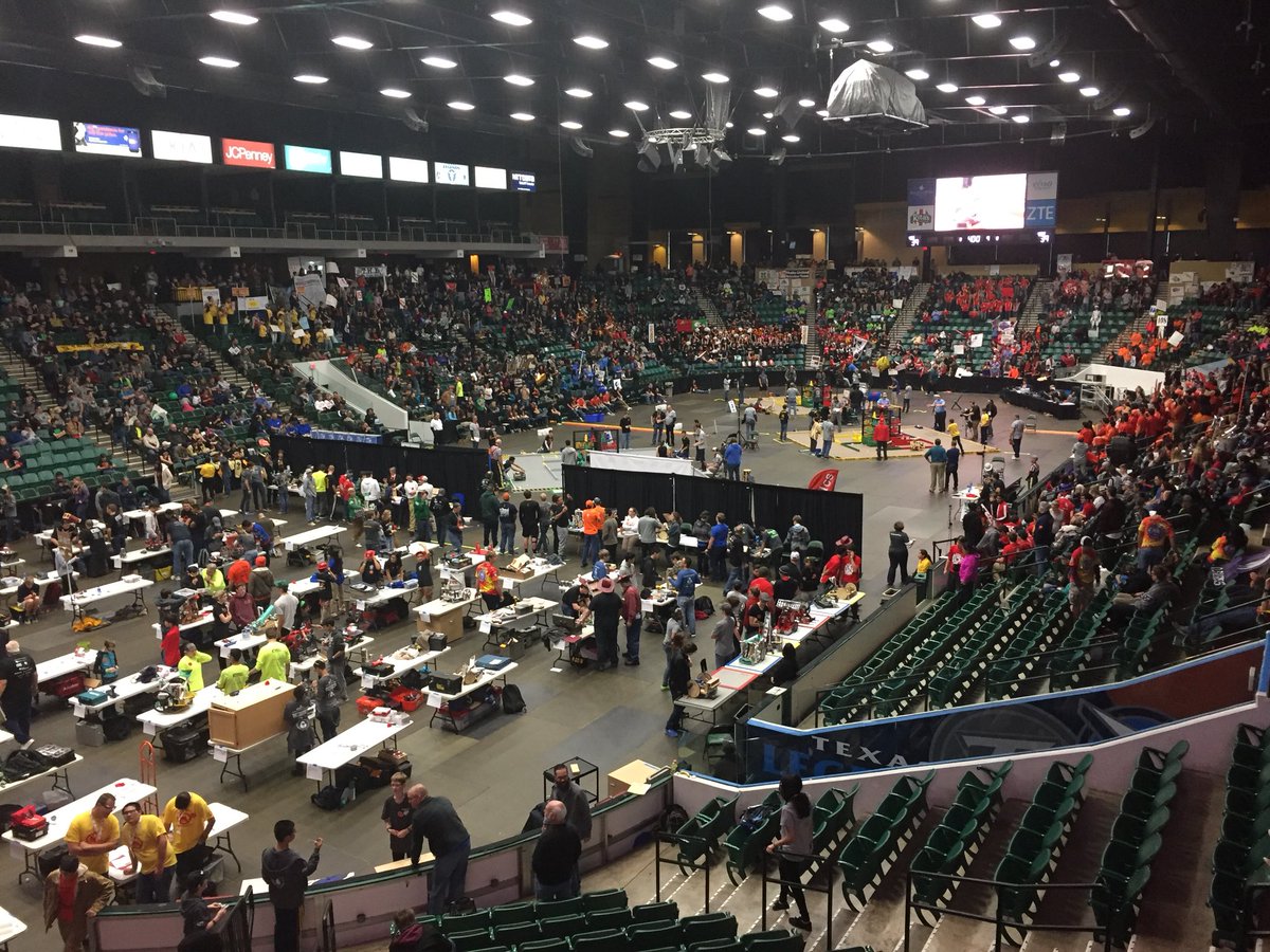 CHS Robotics tweet media