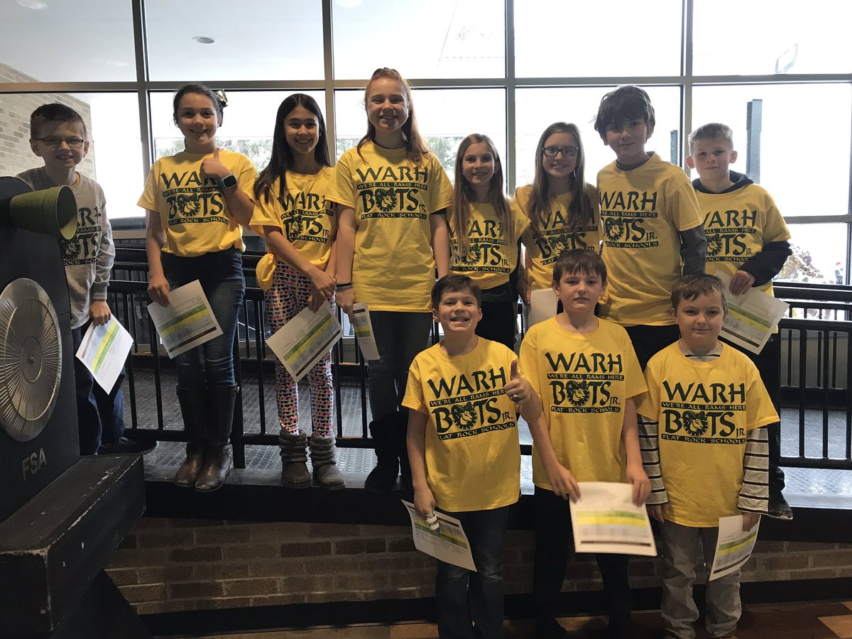 FRCSBarnes's tweet photo. The learning never ends at #Lego fest! #warh #STEAM #collaboration https://t.co/EtgBnC4RVq