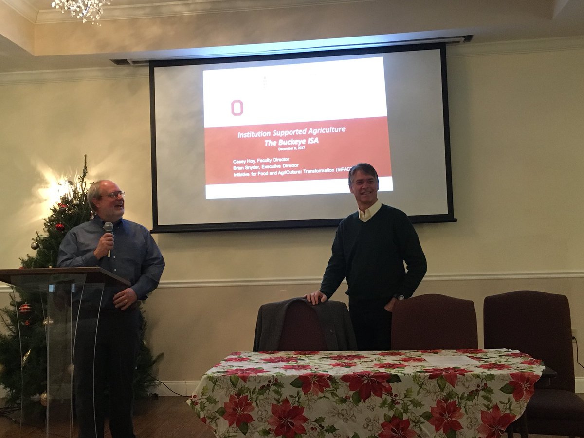 NewThought4Food's tweet photo. InFACT Exec. Director, Brian Snyder, &amp; Faculty Director, @CaseyHoy, speaking at the 4th Annual Urban Garden Conference at the Charles Madison Nabrit Memorial Garden @WritetoFarm #DiscoveryInFACT https://t.co/EKeJEHt4hN