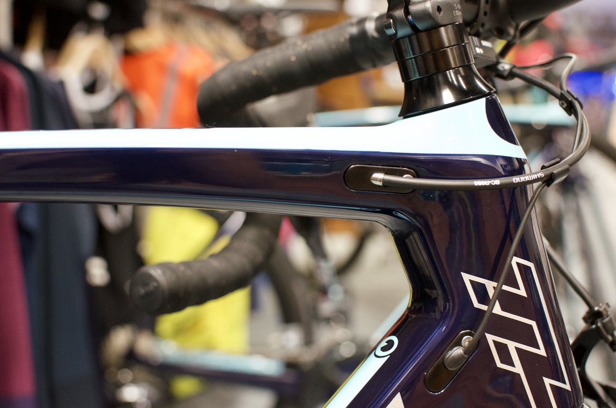 Orwell Velo - Project Eleven - Vince Wheels.  Looking sharp with new partners <a href="/spokeworxuk/">Spokeworx</a> and ready to rip up 2018 😎👊👌 #orwellvelo #vincewheels #spokeworx #errl #cycling #roadrace