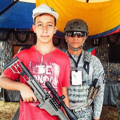 builes_emmanuel's tweet photo. #FUERZAAEREACOLOMBIANA #FAIR2017 https://t.co/P4KyP5anvW