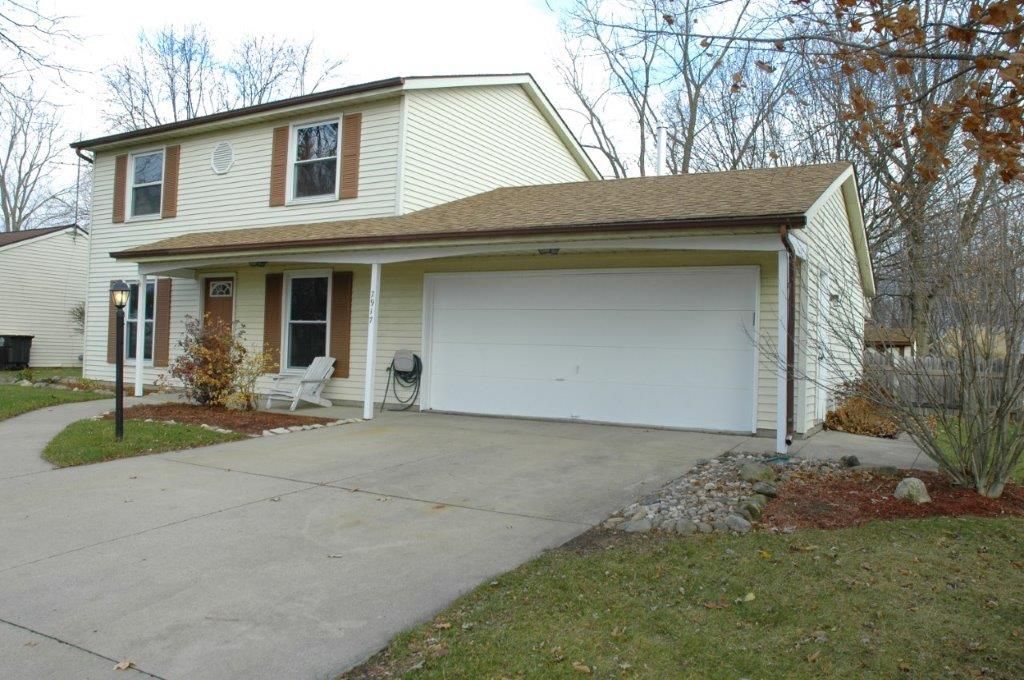 IN_HomeSales's tweet photo. Please RT! AWESOME open house at 7917 Tipperary Trail, 46815, SUNDAY 12/10 from 1-3 p.m. Stop by and see yourself living here! https://t.co/3buAKqoXmF