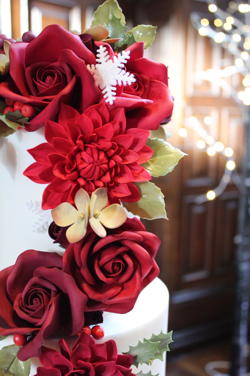 Designer Cake Co tweet media