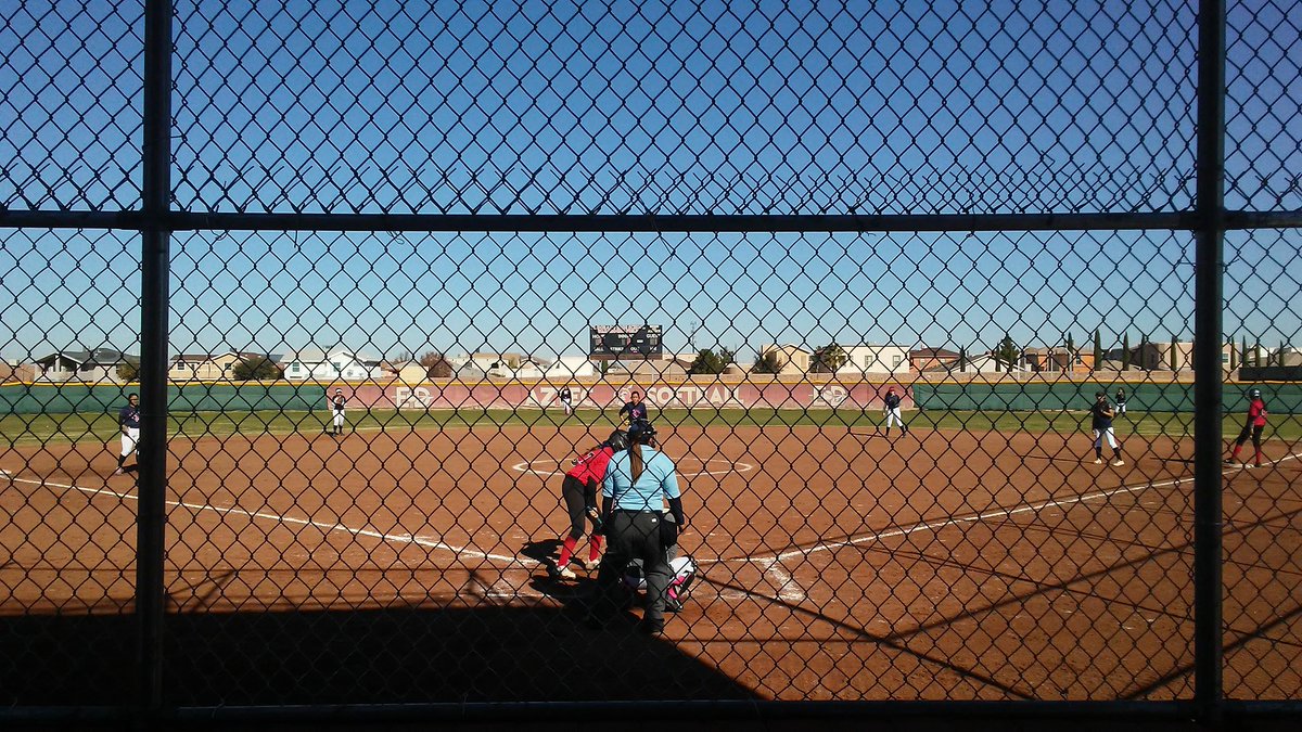 Aztec Softball (@edhssoftball) on Twitter photo 1st Annual El Dorado, Americas,  and Montwood 14U tournament.  Chilly morning but turning into a great day for softball! 1st Annual El Dorado, Americas,  and Montwood 14U tournament.  Chilly morning but turning into a great day for softball!