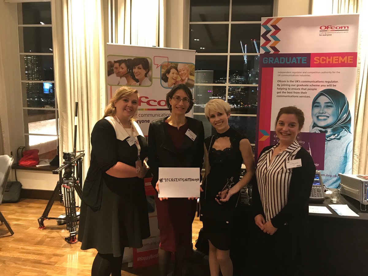 Great to see the next generation of female engineers at the @IETawards in London Dec.7. Congratulations to Jamie D'Ath #IETywe winner Engineering Apprentice award 2017 thanks for stopping by our <a href="/Ofcom/">Ofcom</a> stand.