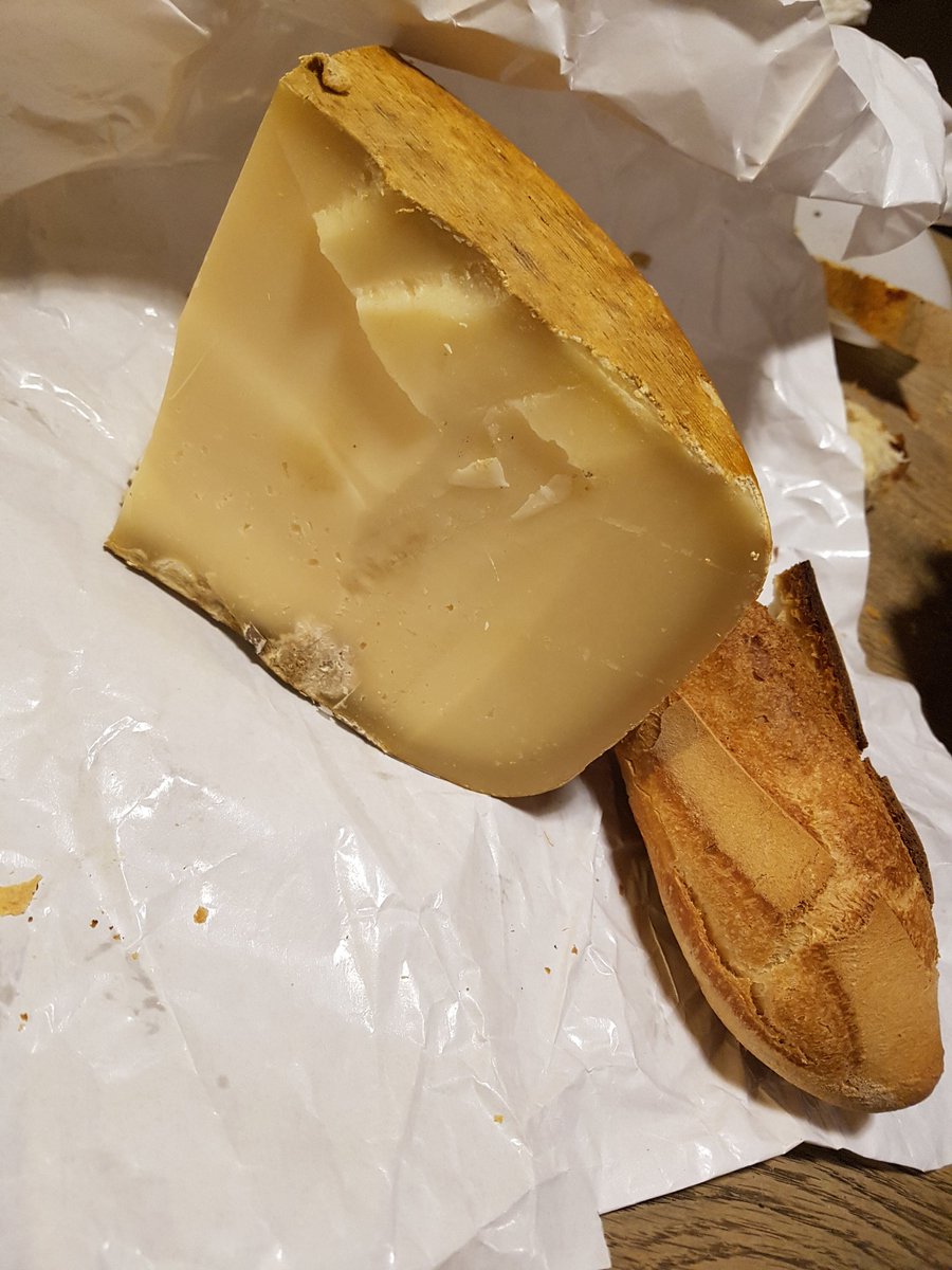JFrommage's tweet image. J'aime le Fromage CORSE ! 🧀 #JaimeLeFromage
