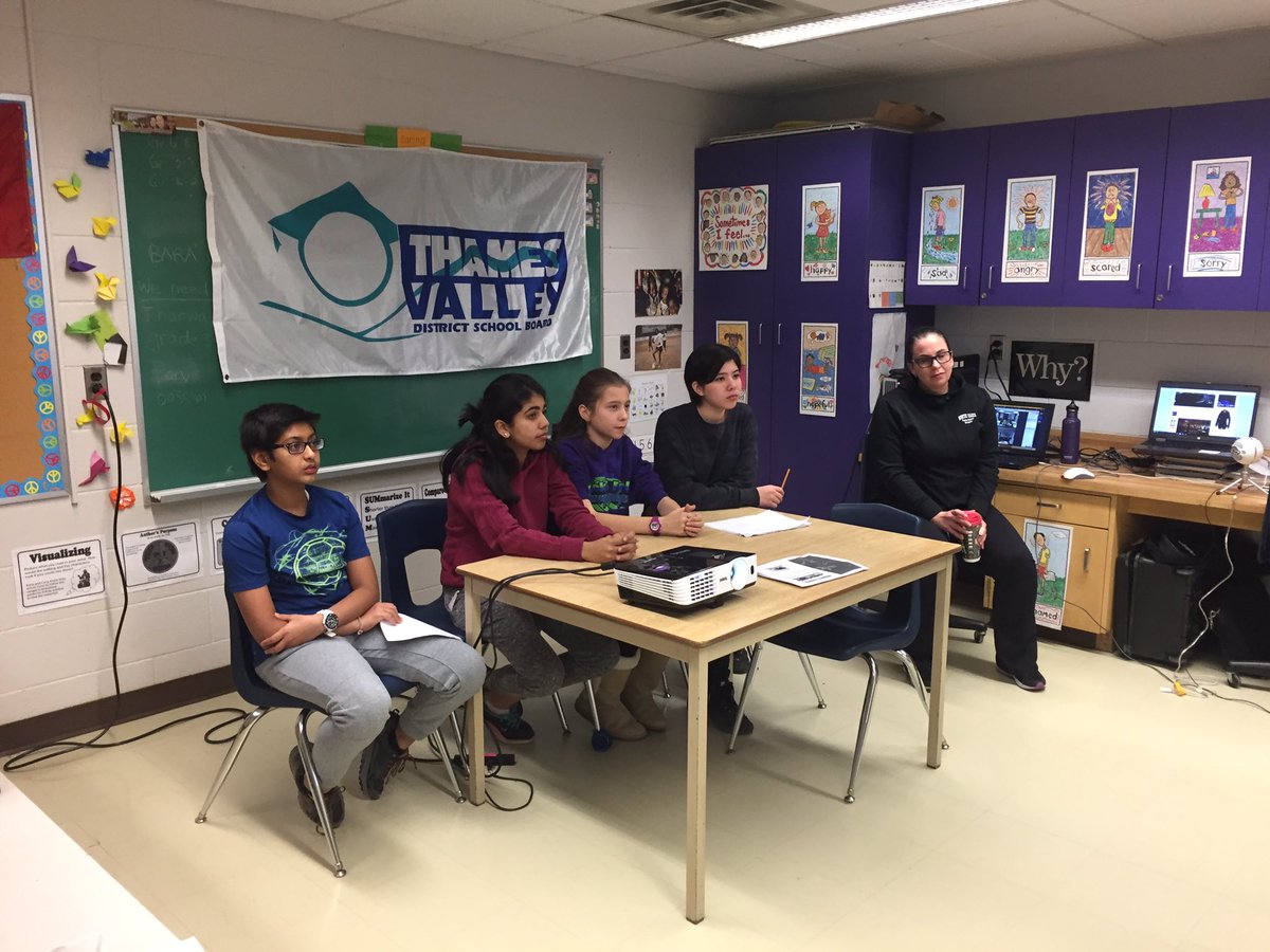 Joe_Sheik's tweet image. @whiteoaksps ran 4 different video conference studios 4 #TimeProject racial inequalities, food distribution &amp;amp;waste free speech topics #tvdsb