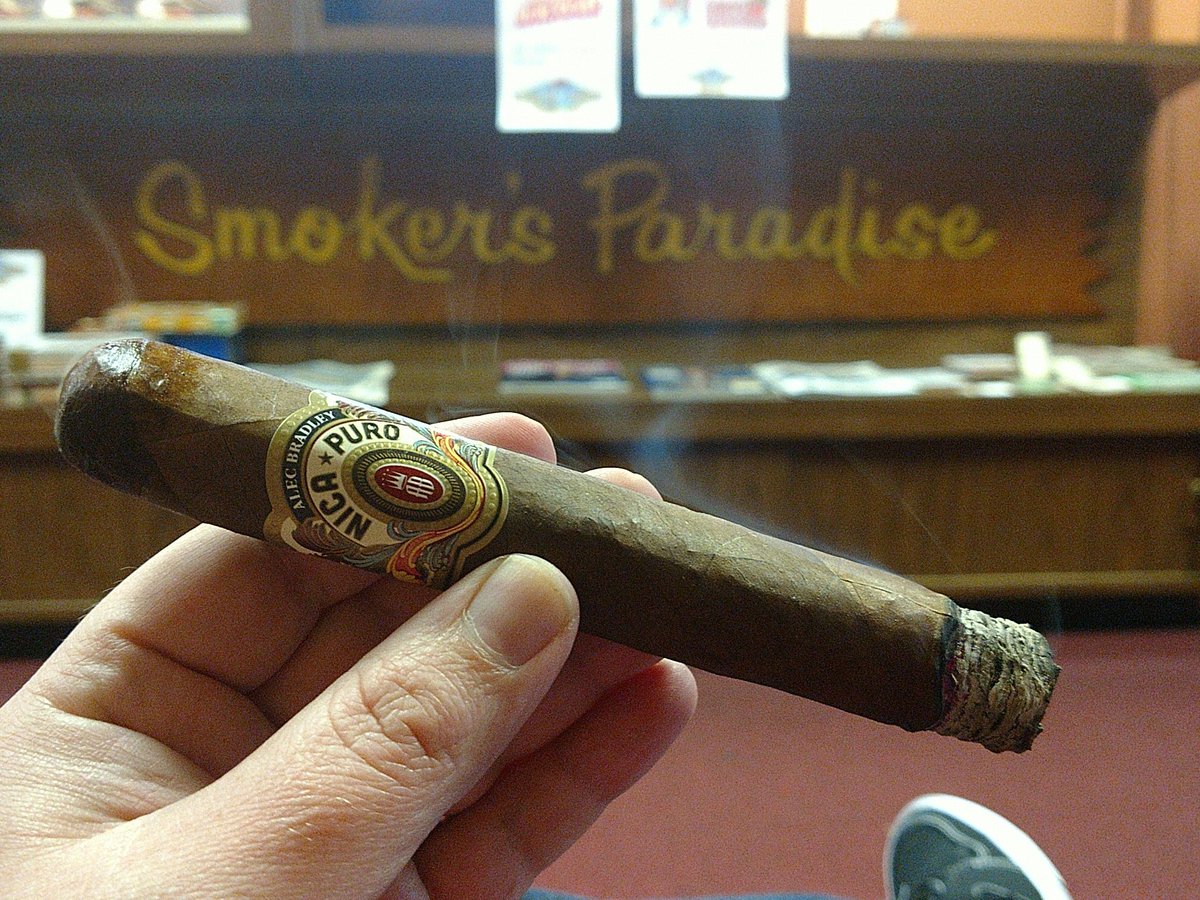 Smoker's Paradise (SmokrsParadise) Twitter