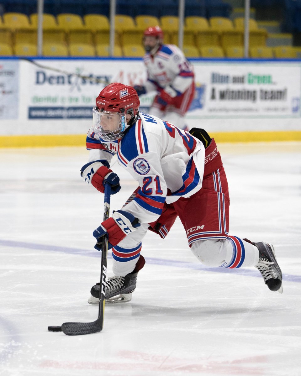 We are SO pleased to announce that forward <a href="/ThomasMaiaa/">Thomas</a> has committed to the NCAA's <a href="/RITtigers/">RIT</a> for 2018-2019! #NextChapter 

READ: pointstreaksites.com/view/oakvilleb…