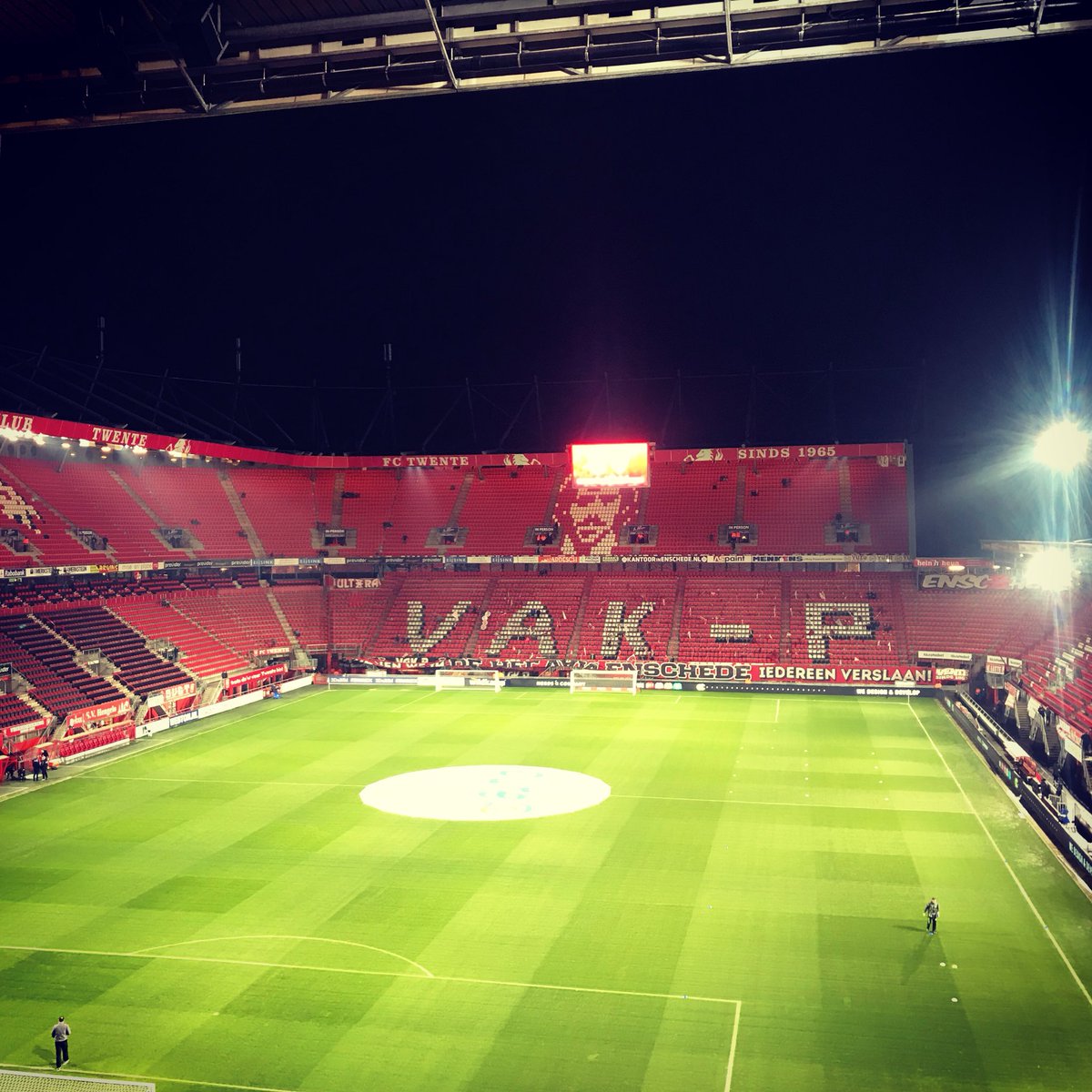 FCDHMN's tweet photo. Aanwezig #fctado #tweado @fctwente @ADODenHaag  #awaydays https://t.co/BQmzcsQGkc