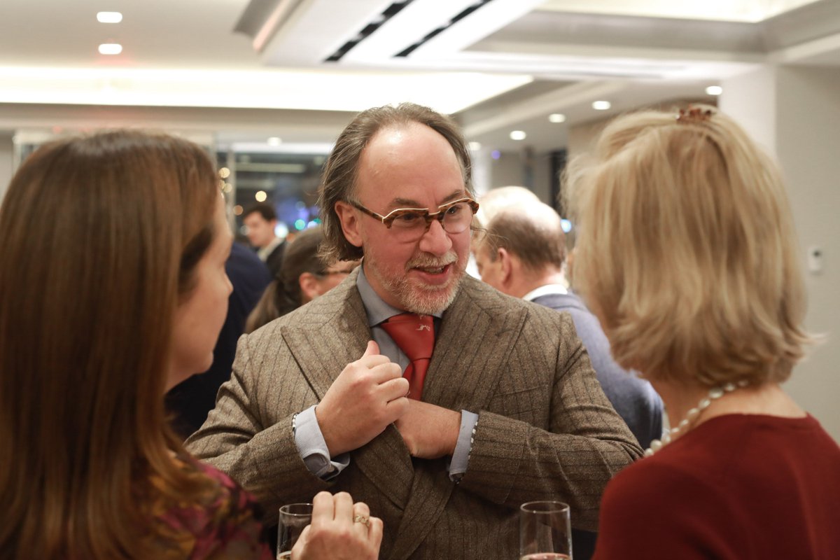 Macklowe Gallery tweet media