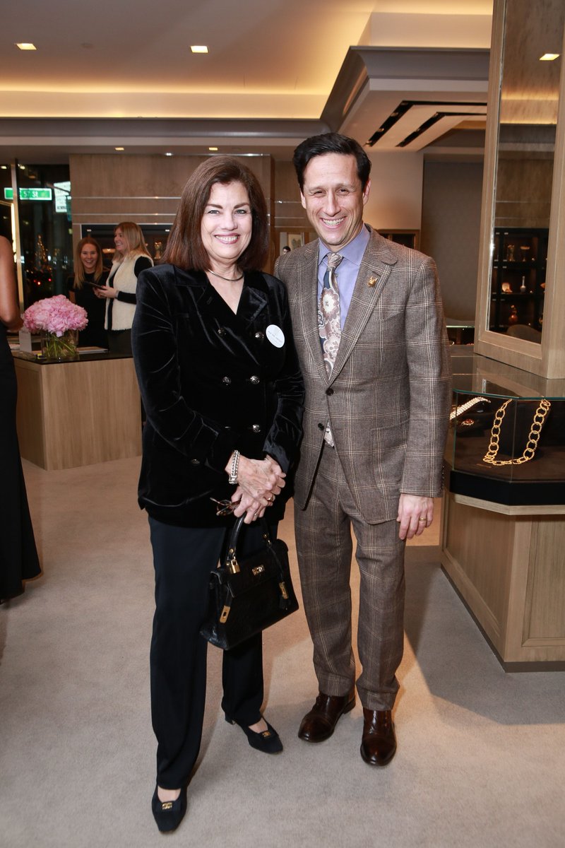 Macklowe Gallery tweet media