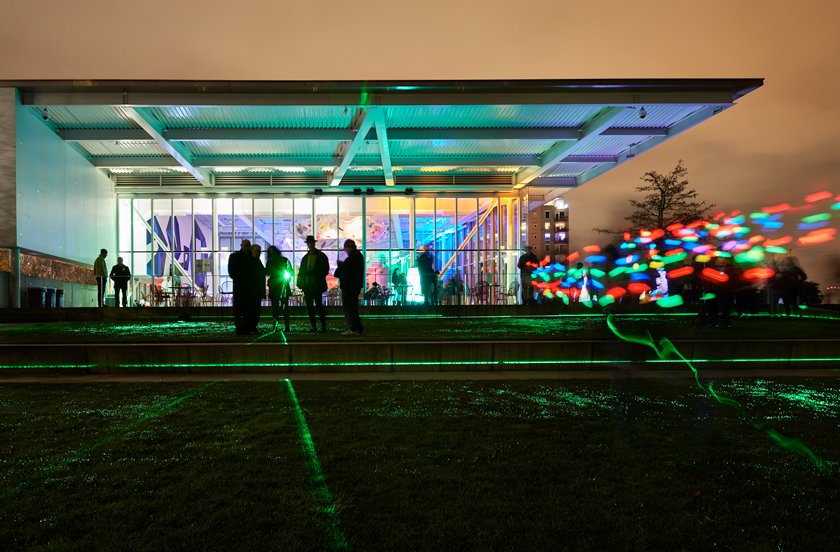 SeattleMonorail's tweet photo. Today's #MonorailMust is going to @iheartSAM's event, SAM Lights on Thurs December 14, from 6-9pm at the Olympic Sculpture Park! Enjoy the park sculptures illuminated by luminaria, making art, music, food trucks + more!
#SAMLights
RSVP here: https://t.co/M0gAsoiBOv
πΈ: @iheartSAM https://t.co/IH8qaiGyXG