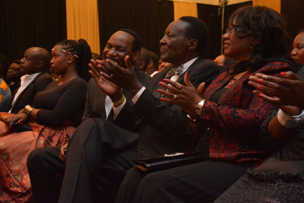 InfoKfcb's tweet photo. @xyzshow bags BEST ANIMATION Award at the @KalashaKenya 2017 @bunitv #Kalasha2017 @EzekielMutua @KoinangeJeff https://t.co/KSDtN2rQsc