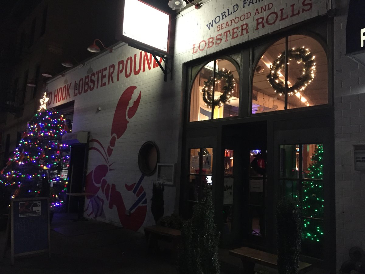 Redhooklobster's tweet photo. Thank you to all who came out last week to celebrate our #1stannual #lobstertraptree lighting party #mainestyle #treeporn - Our tree will be standing strong thru the #newyear - Come and have some #cheer. #holidays #redhookatnight # https://t.co/dKAVLPlpmy