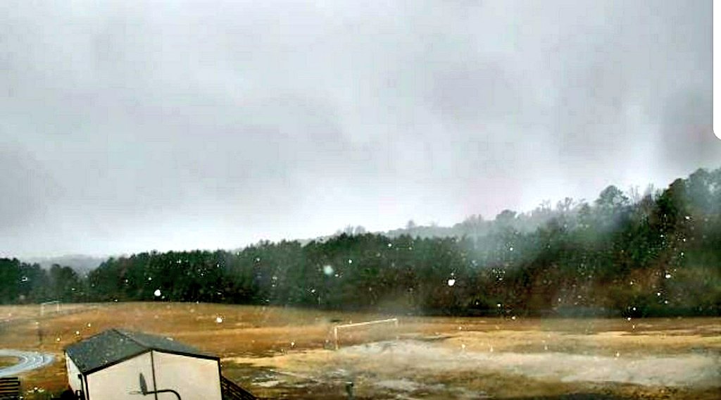 KyleHamstra's tweet photo. Loving this view from @DDEDolphins @WeatherBug. NC students in grades K, 2, 5, & 7 research weather. #sciKE12 #sciKE13 #sci2E12 #sci2E13 #sci5E11 #sci7E12 #sci7E13 #sci7E14 #hashtag180 #SwimFwd #knowb4 https://t.co/WkGGTpQSTg