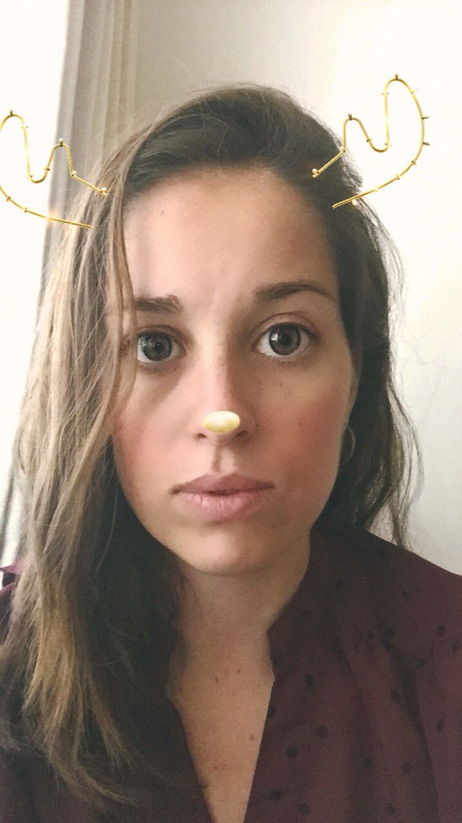 karla_charliemx's tweet photo. #ChristmasVibes 🦌❄️🎄
.
.
.
.
#WinterIsComing #BabyItsColdOutside #BigEyes #BiggerGoals #Navidad #Natale
#KarlieCharlie #NoTengoFuerzasParaRendirme
#Nadador #AguasAbiertas #DeporteExtremo #OrgulloMexicano #Oceanwoman #ProudMexican #Swimmer #OpenWater #AthleteLife #SwimmerLife https://t.co/Dg3t2lrd0w