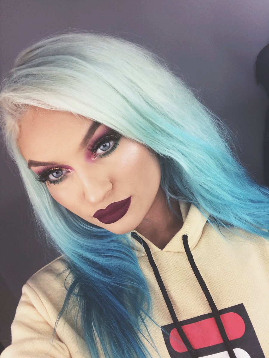 Naomi Jon On Twitter My Christmas Makeup Tutorial Is Up Ayyeee