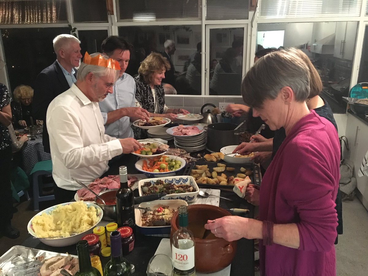HanleyLTC's tweet photo. Finally dinner is served! https://t.co/qDoz1vISem