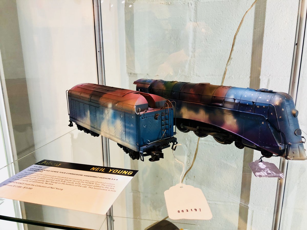 JuliensAuctions's tweet photo. JUST SOLD for $10,000! This Custom Painted Horde Tour Commodore Vanderbilt Hudson 4-6-4 Locomotive! Head over to Julien's Live to watch the auction live and bid online at https://t.co/TiME89uOXn! #JuliensAuctions #Auction #NeilYoung #RockNRoll #TrainCollection #Trains https://t.co/BsVKTPfHwF