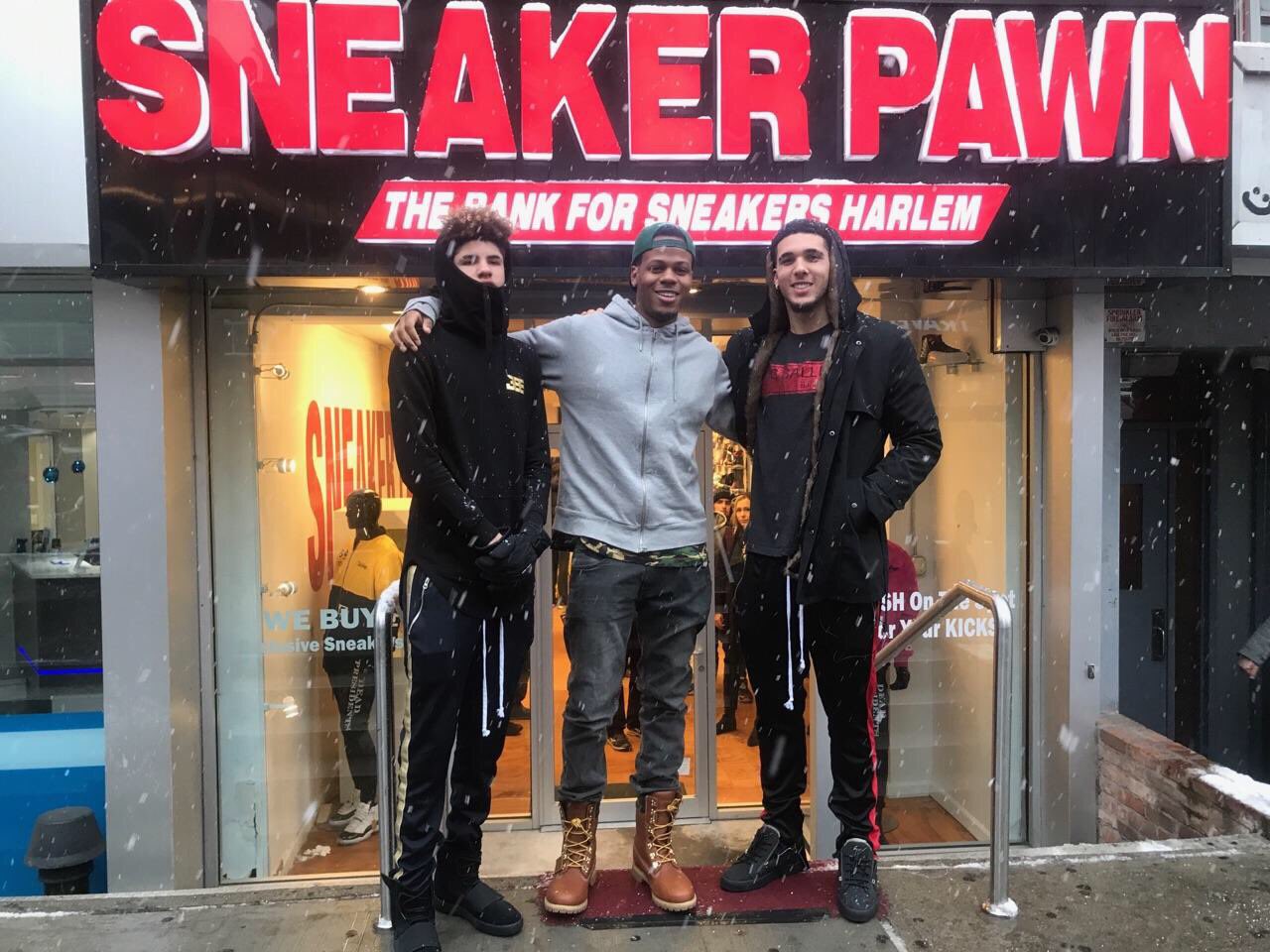 sneaker pawn show