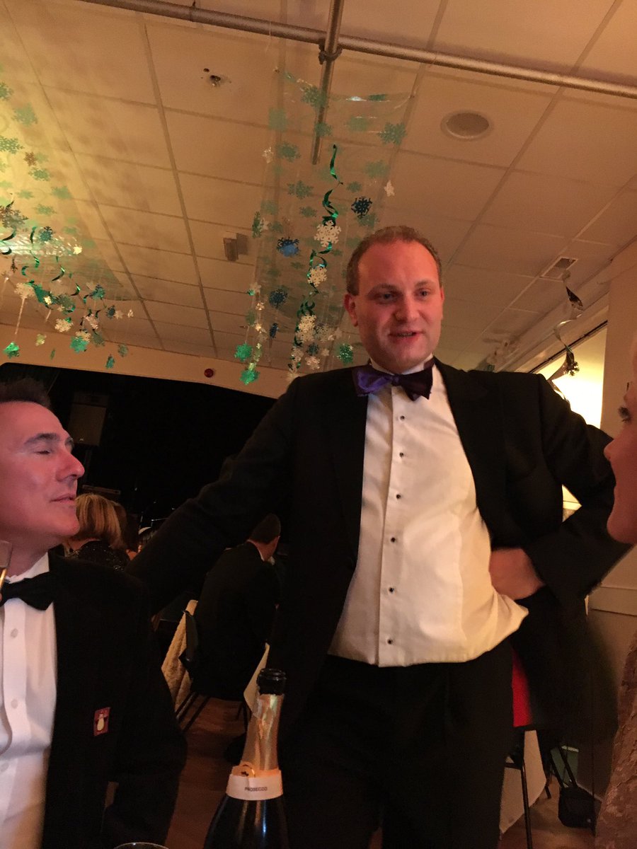 Teducator's tweet image. #wingraveball17