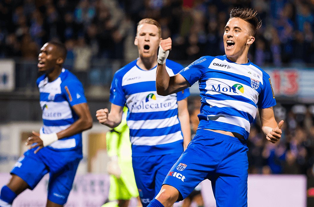 ForzaPECZwolle's tweet photo. Het is ongekend! 15 wedstrijden, 29 punten, PEC Zwolle blijft vierde. RT is trots op PEC Zwolle! https://t.co/xNDoTZHyZv