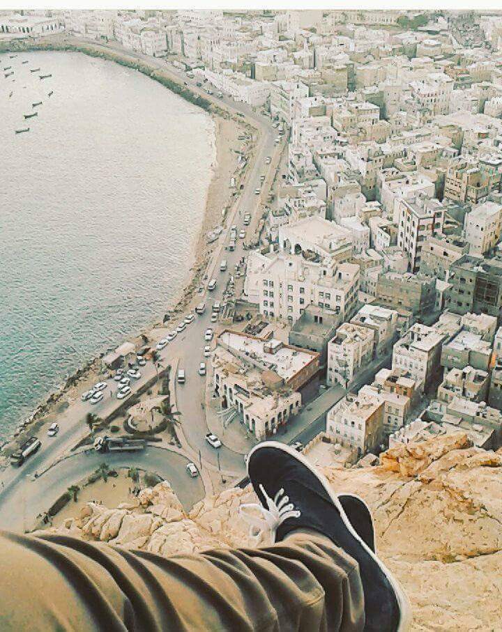 لاتعذبني وإلا سرت وتركت المكلا ♡