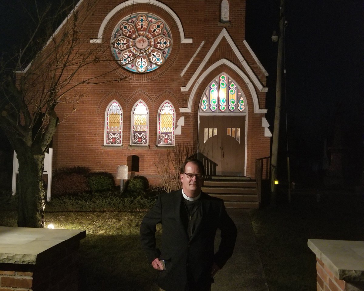 ninareidm's tweet photo. Spent the day trying to keep up with @padreJuanM as he makes his way around the Parish.
10am: Church of the Advent #CookieCrawl
12pm: Church of the Redeemer #PloughpersonsLunch
and soon, 5:30pm St. Matthew's Mexican #Posada
@TheologyHuron #Leaderswithheart & soul. & #Salsa https://t.co/eLQ2DW8iQO
