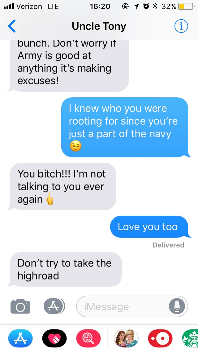 TaylorKayMoore's tweet photo. Family rivalries am I right?? https://t.co/jk9I2NStQO