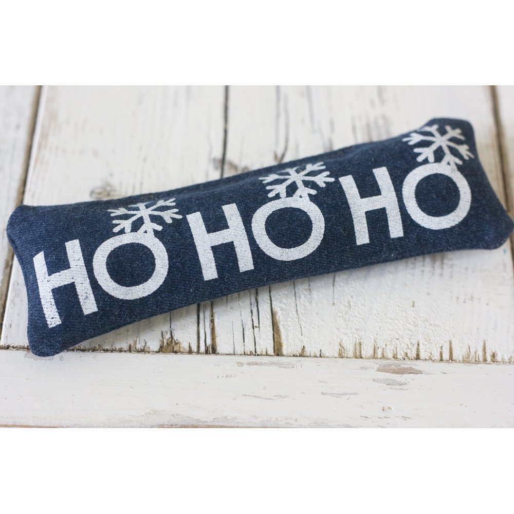 coolforcatsuk's tweet photo. #ecofriendly #christmas cat toy. Made from upcycled denim &amp; filled with a mix of catnip, valerian &amp; silver vine- feline rocket fuel!
10% of sales go to #pawsprotect, the @CatsProtection cat fostering service for those fleeing domestic abuse. 
https://t.co/TE1mCw0dqq https://t.co/OlozwUQFo6