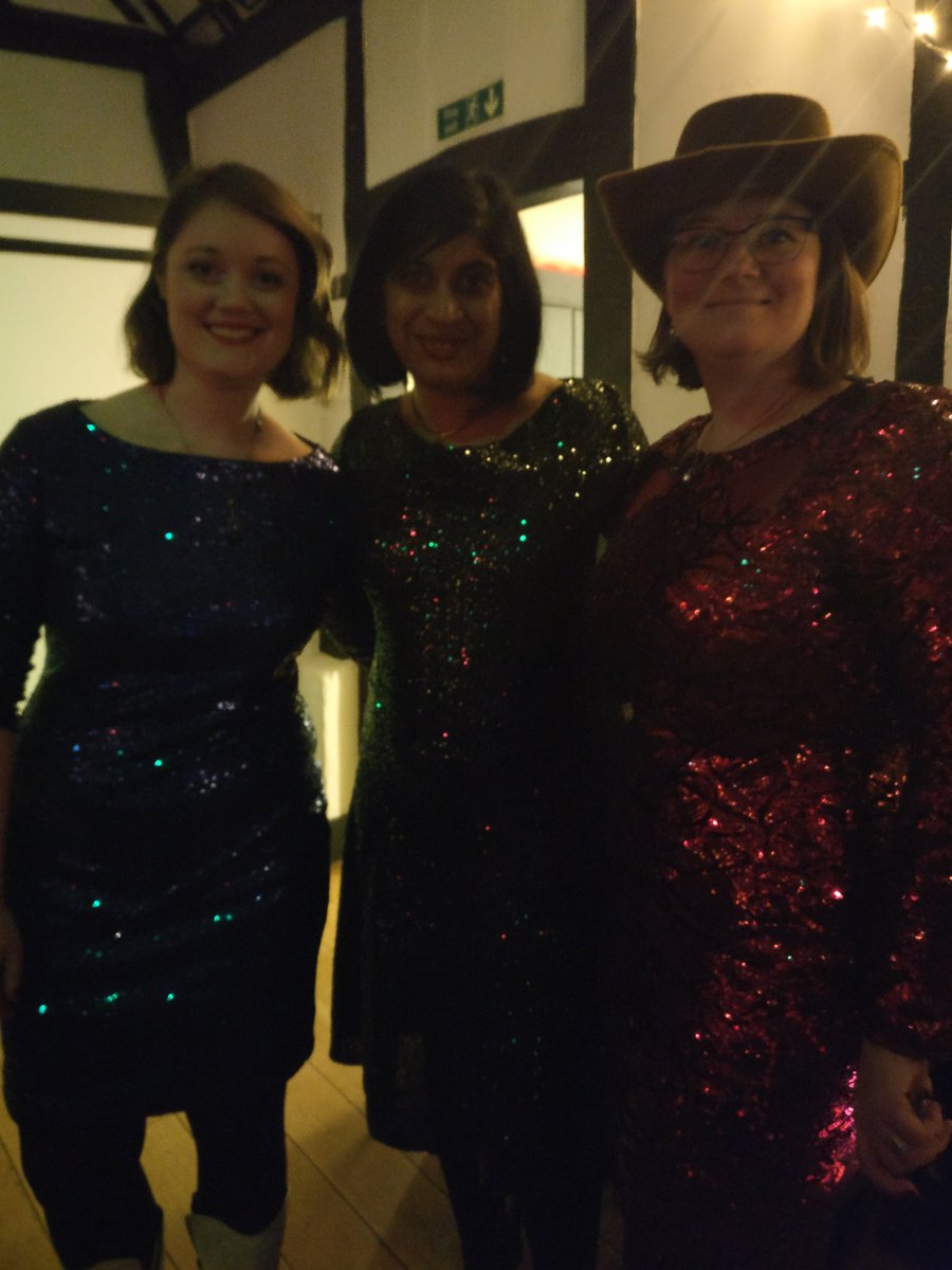 #brits40th sparkle like #dollyparton