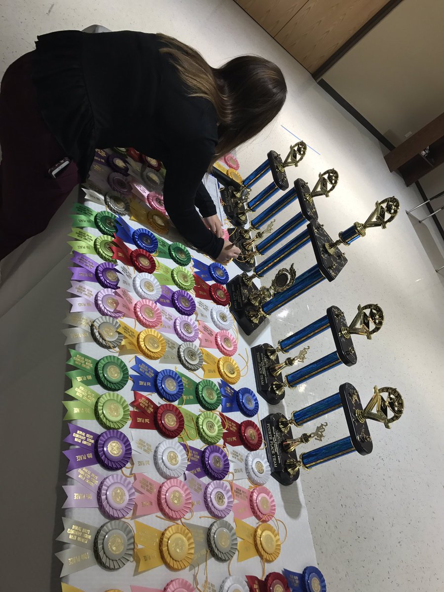 Stats from the BEU Math Contest today - 255 4th and 5th graders entered, 100 ribbons awarded to 50 different students from 15 different CPS elementary schools! So many amazing students from all over Columbia! Congrats to <a href="/paxtonkee/">Paxton Keeley</a> for winning the team title! #BEUmathcontest