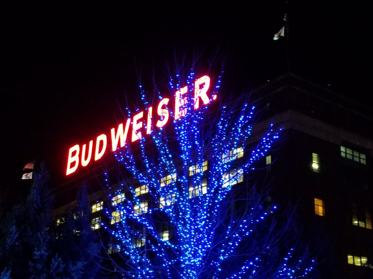 schweba's tweet image. Brewery light tour is a blast, great night