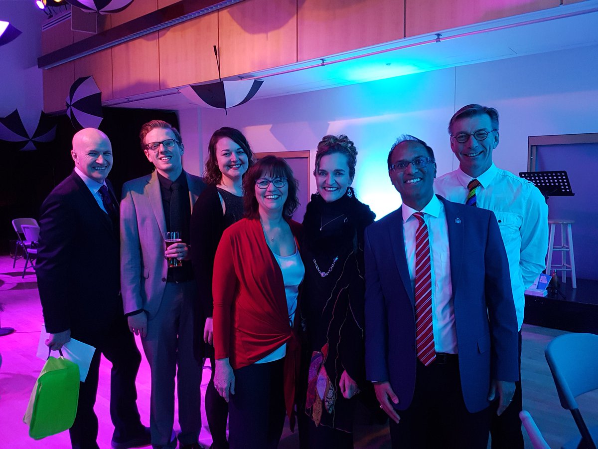 Enjoying the vibe with good friend s <a href="/19onthePark/">19 on the Park</a> #SnowballGala2017