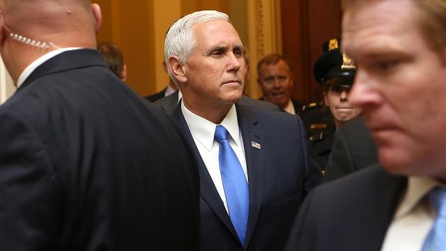 thehill's tweet photo. Top Egyptian religious leaders decline to meet with Pence over Trump's Jerusalem announcement https://t.co/KViuPgSo5S https://t.co/XabxqRpvc1