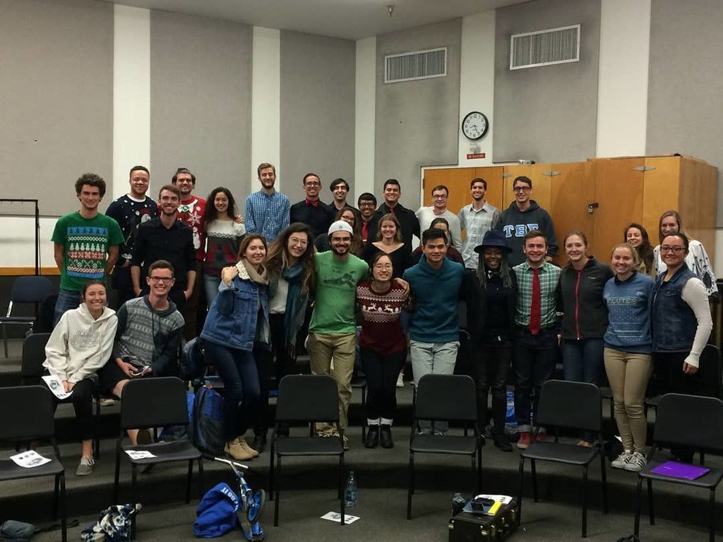 TheMightyPsi's tweet photo. To celebrate the end of a quarter and the start of the holiday season, brothers from Kappa Kappa Psi, Phi Mu Alpha, and sisters from Tau Beta Sigma at UCLA held a Tri-Organization Concert. There were lots of talented performances and even impromptu group singing! https://t.co/3ozAqRdFSw