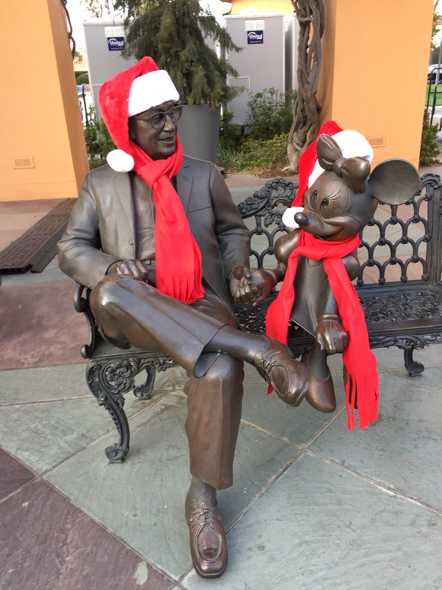 EpsteinJeffrey's tweet photo. OMG. Mickey Mouse and Walt and Roy and Minnie. 
Can’t handle the cuteness.  🎄❄️ https://t.co/lv7lOeD2s7